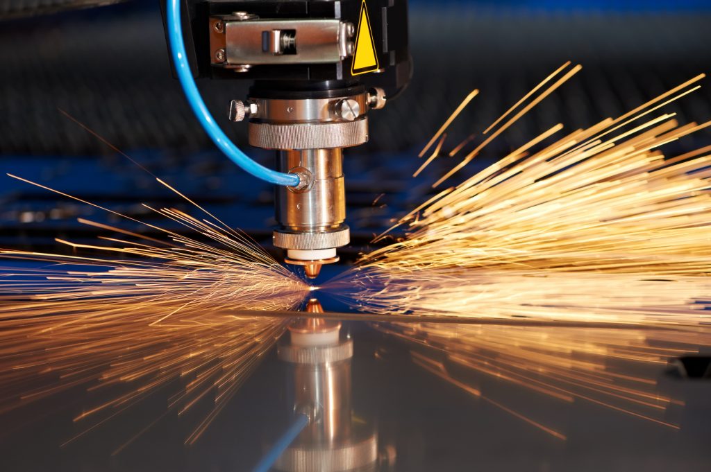 how does a laser cutter work