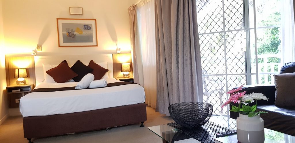 cairns motel