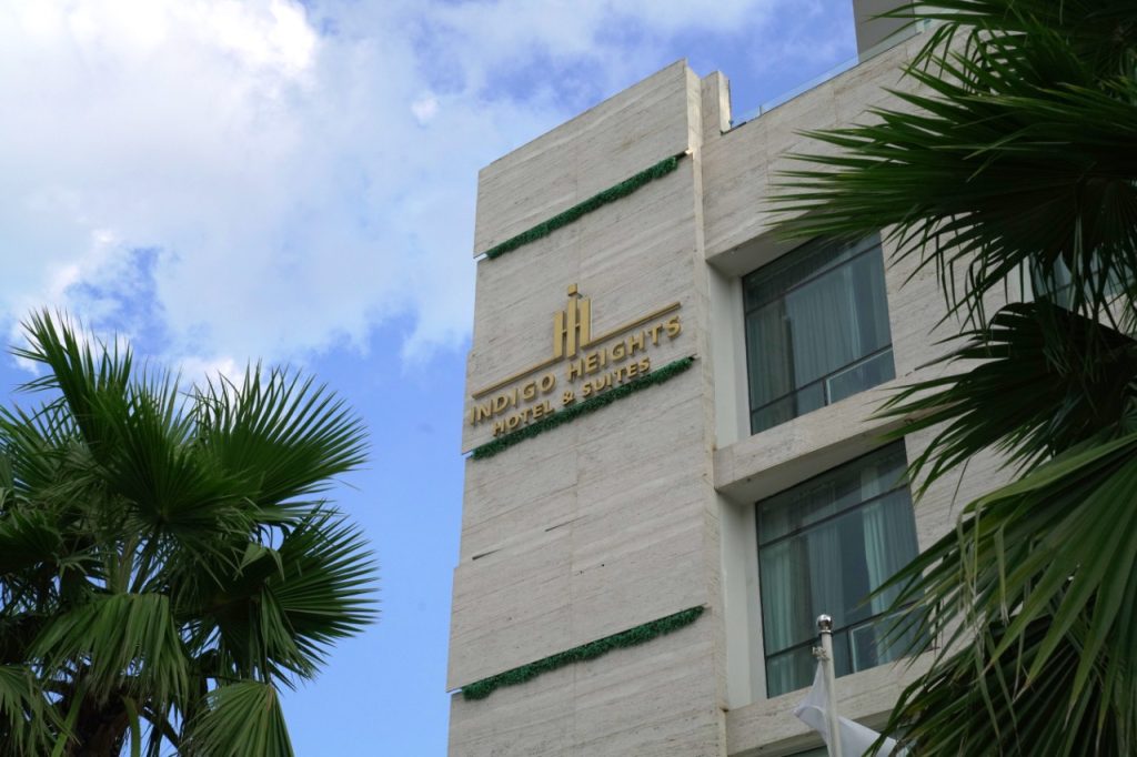 hotel near me